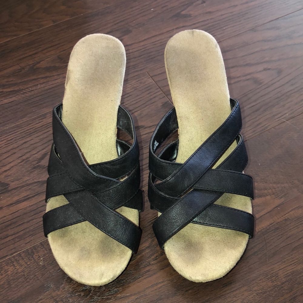 Size 9 wedges
